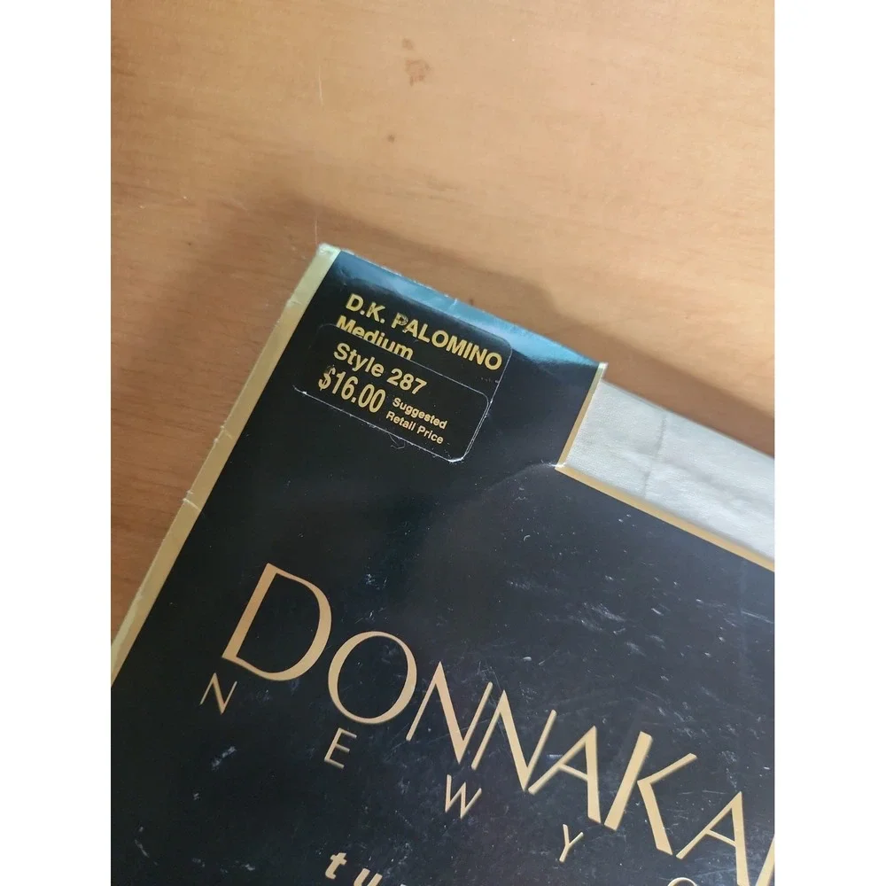 Vintage 1993 Donna Karan Tummy Toners Pantyhose Medium Palomino Style 287 USA